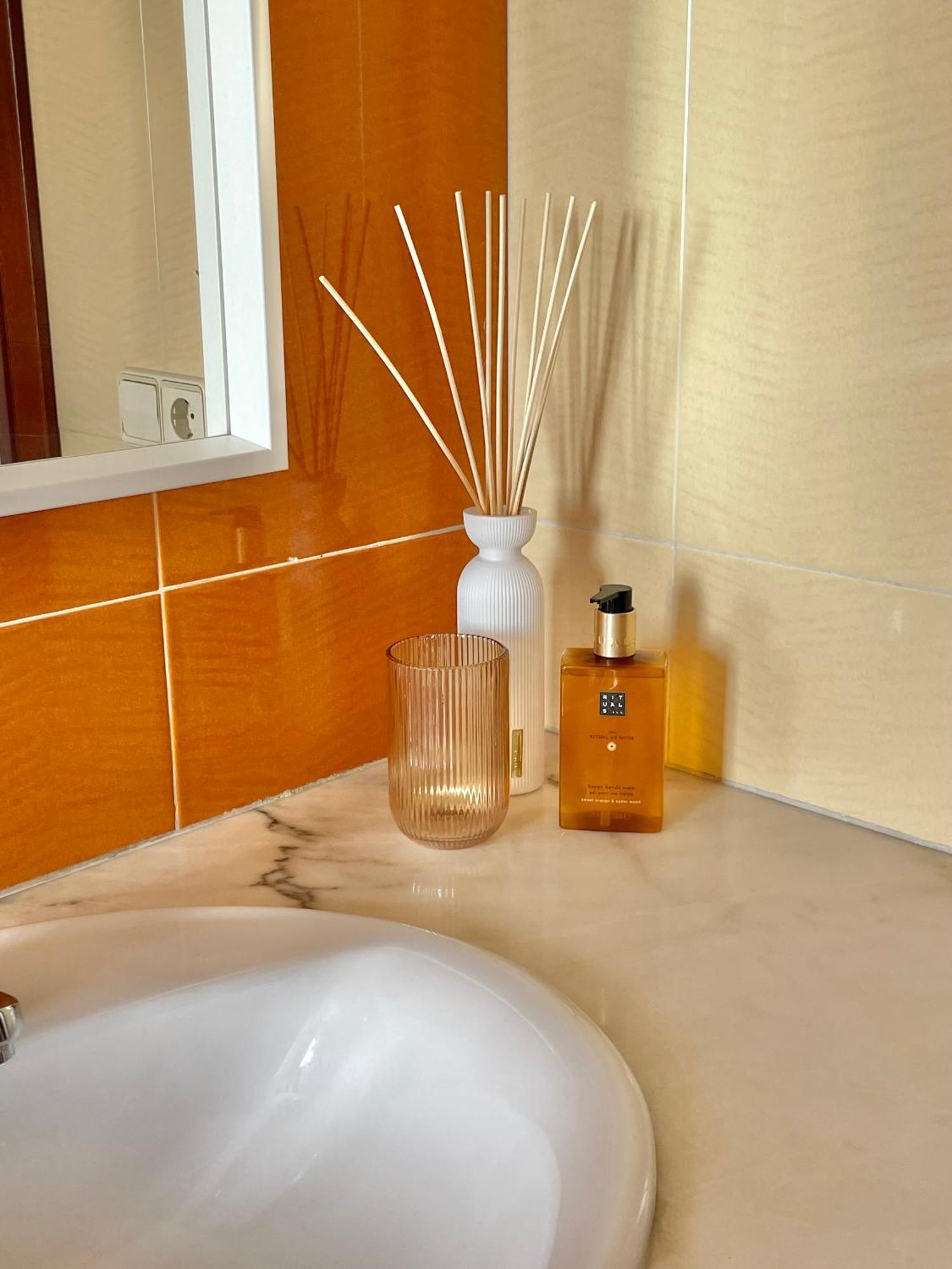 Villa Tama Luxury & Relax 科斯塔特吉塞 外观 照片