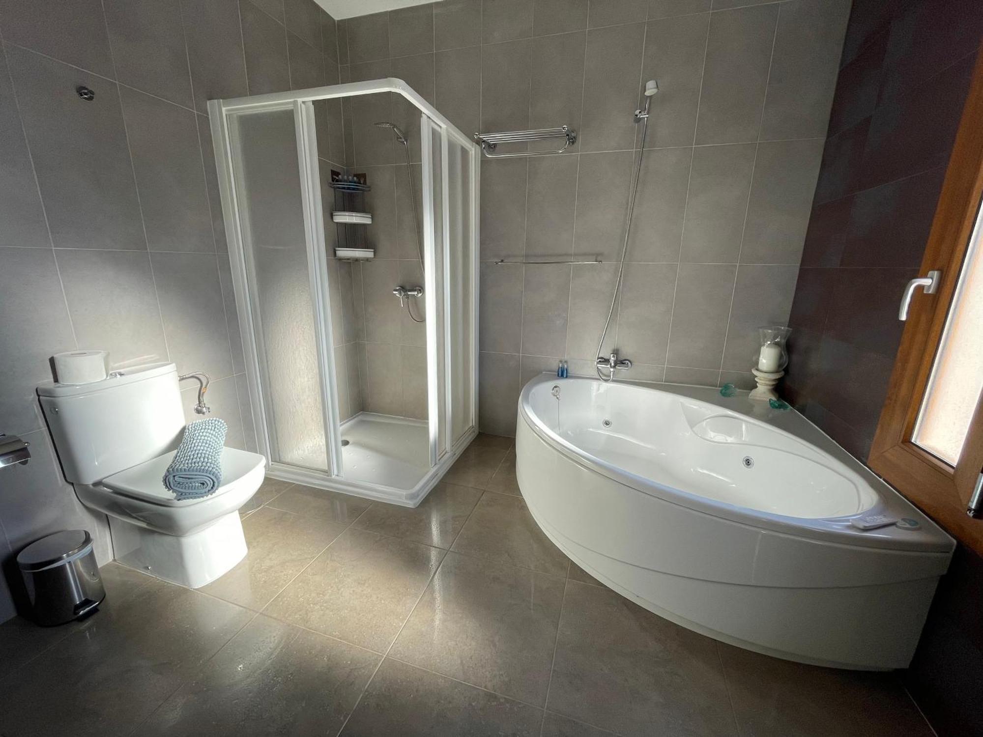 Villa Tama Luxury & Relax 科斯塔特吉塞 外观 照片